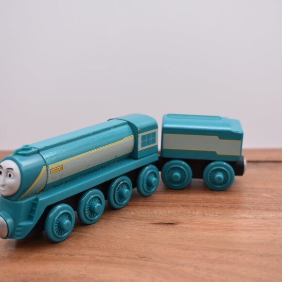 Connor and Tender Y5492 - Thomas & Friends Wooden Railway Trains Engine 2012 - Picture 4 of 8